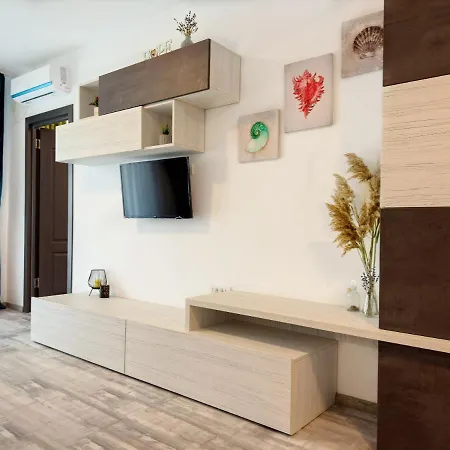 Aqua 22 Apartment *